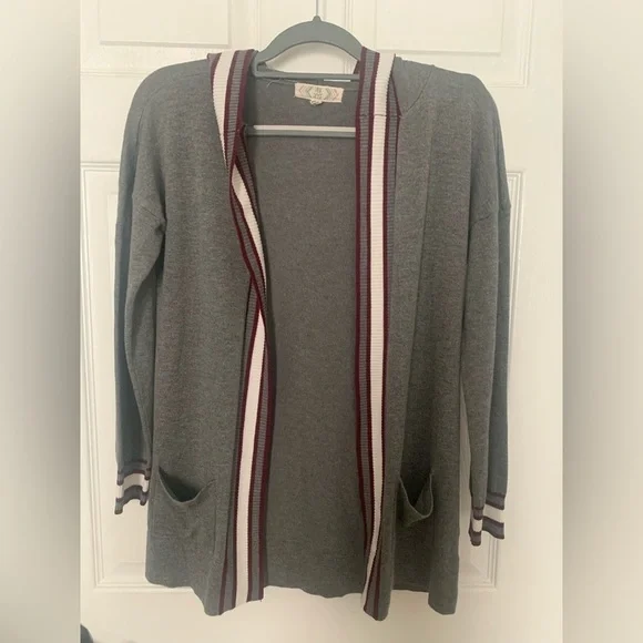 Pink Rose Hooded Cardigan - Size Medium - Picture 1 of 3